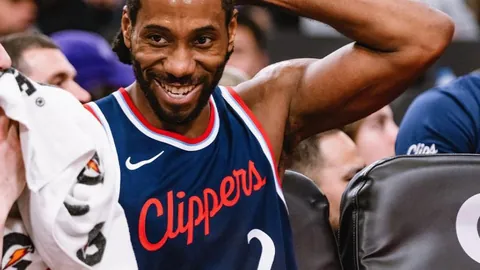 薩爾茨堡紅牛與AC米蘭歐冠首輪握手言和，1-1平分秋色 萊奧助攻薩勒馬科爾斯扳平比分